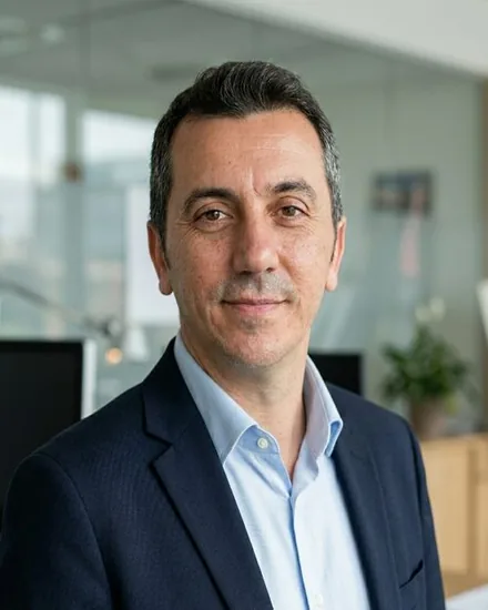 Behnam Ghezelbashi